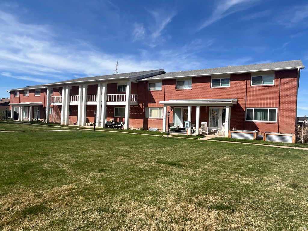 5518 S 875 E South Ogden, UT 84405