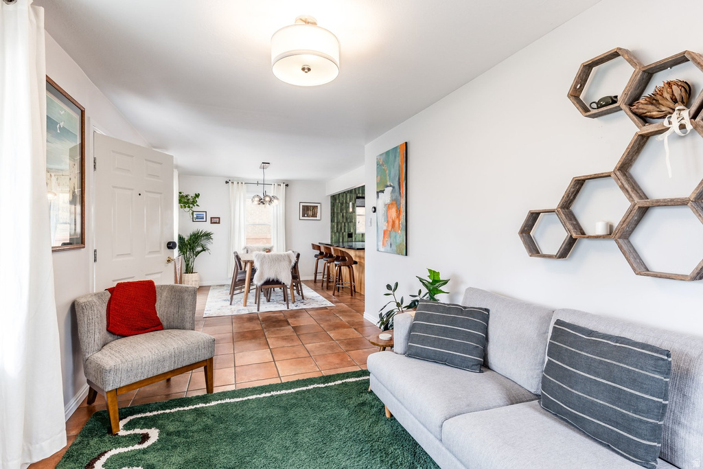 2724 S BEVERLY ST Salt Lake City, UT 84106