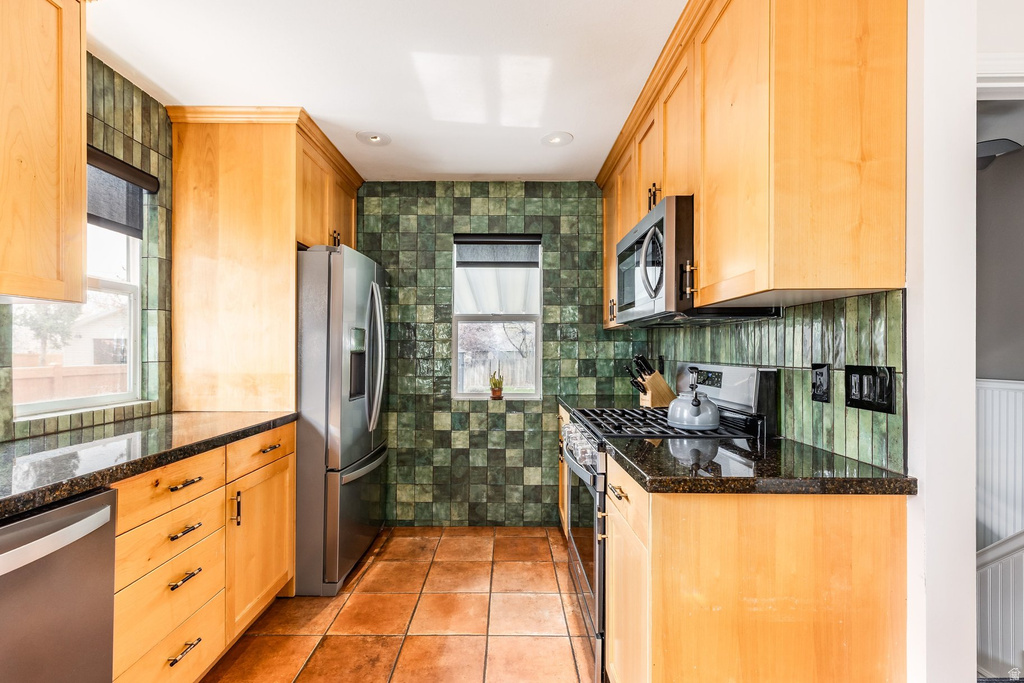 2724 S BEVERLY ST Salt Lake City, UT 84106