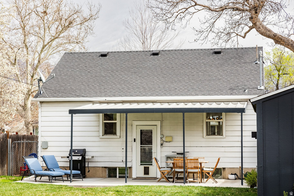 2724 S BEVERLY ST Salt Lake City, UT 84106