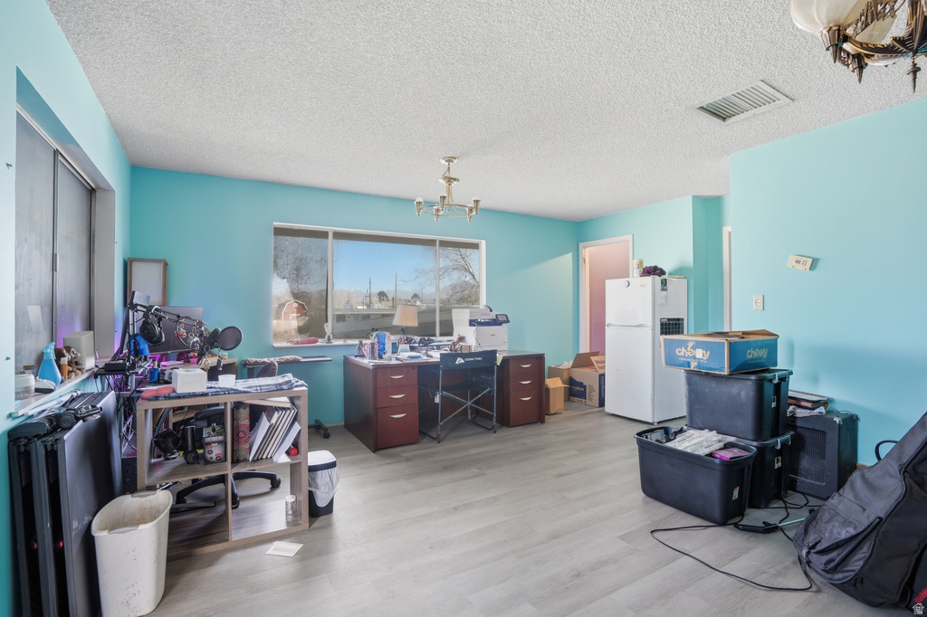 10106 S PEONY WAY Sandy, UT 84094