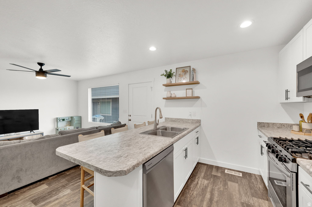 228 E HUMMINGBIRD CT Saratoga Springs, UT 84045