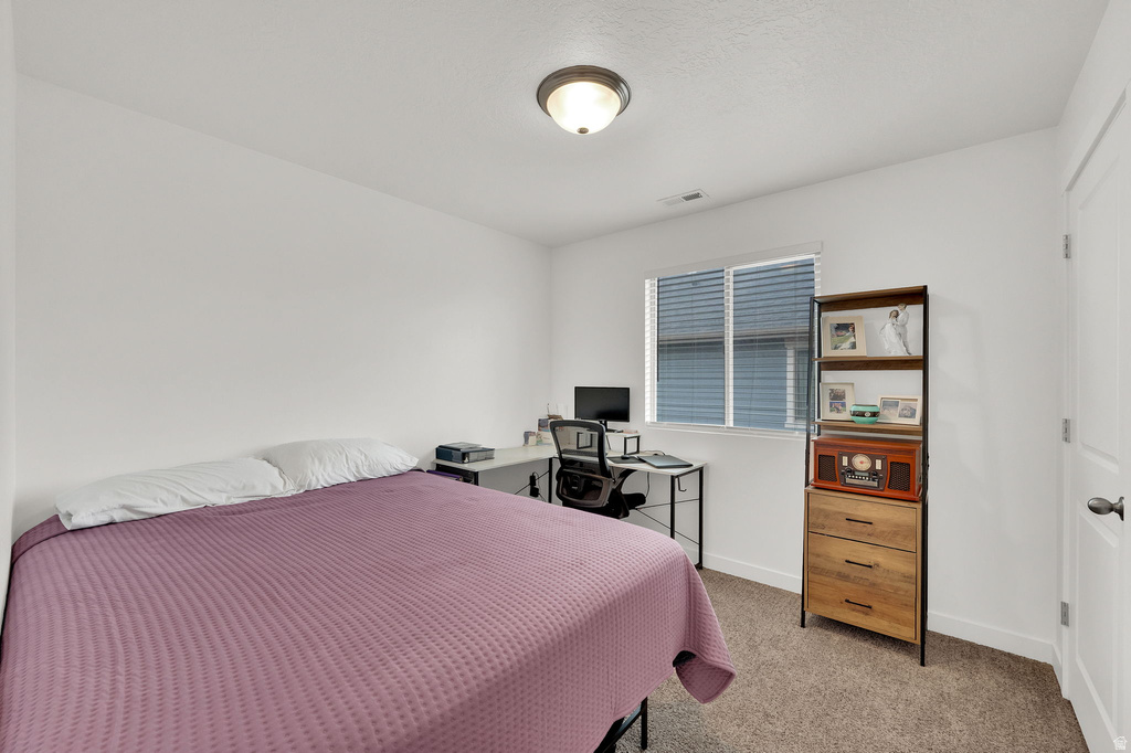 228 E HUMMINGBIRD CT Saratoga Springs, UT 84045