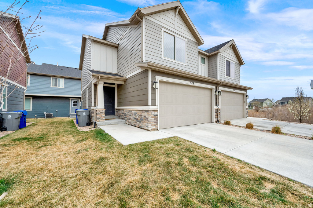 228 E HUMMINGBIRD CT Saratoga Springs, UT 84045