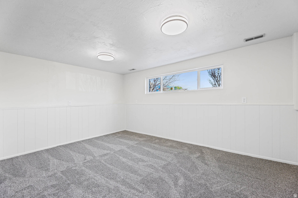 1105 E WEBSTER DR Sandy, UT 84094