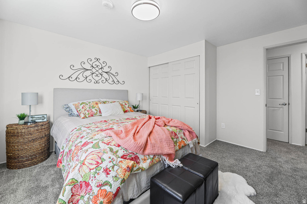 1105 E WEBSTER DR Sandy, UT 84094