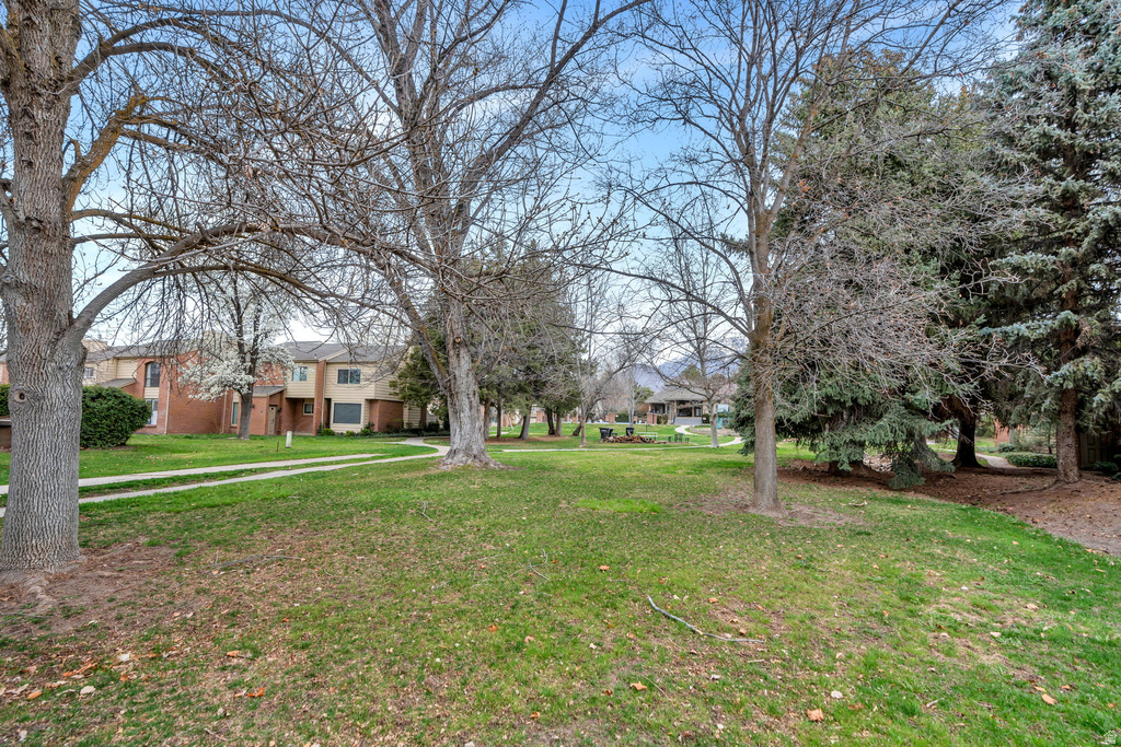 3221 SHADOWBROOK CIR Provo, UT 84604