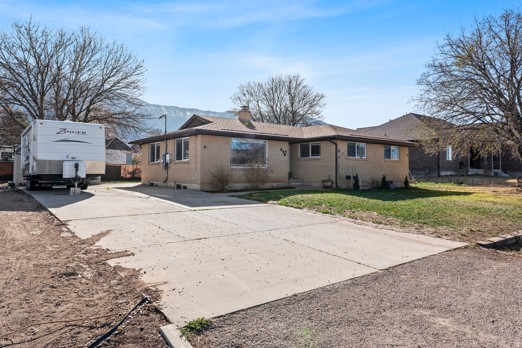 176 N 200 W Mona, UT 84645