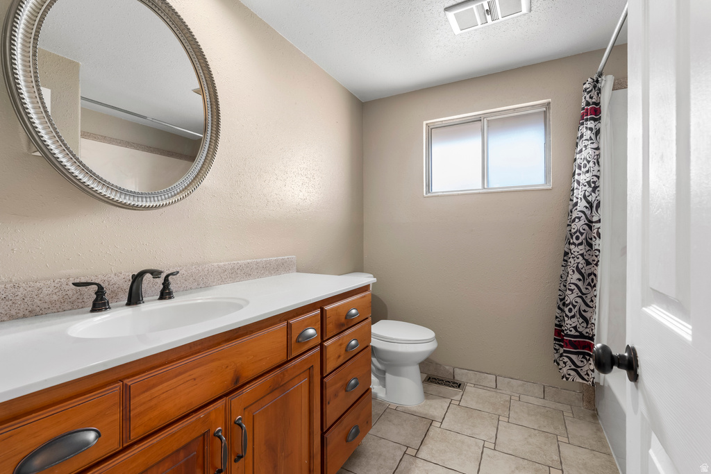 176 N 200 W Mona, UT 84645