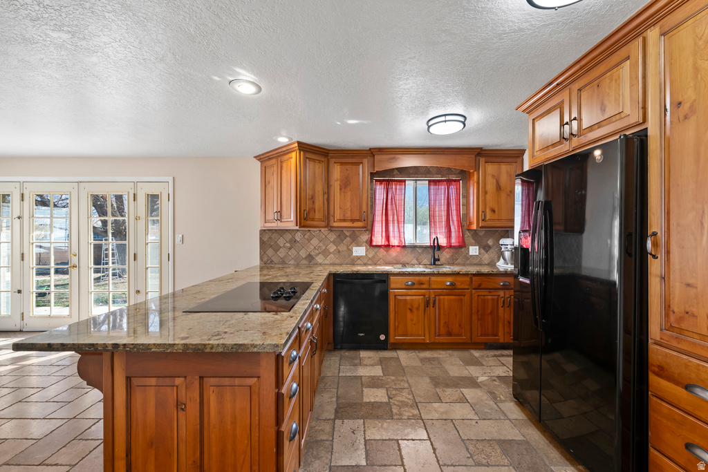 176 N 200 W Mona, UT 84645