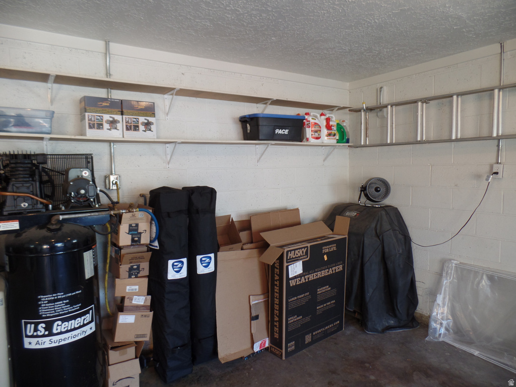 5572 S AVALON DR Murray, UT 84107