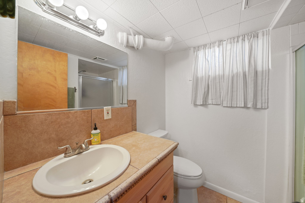 5572 S AVALON DR Murray, UT 84107