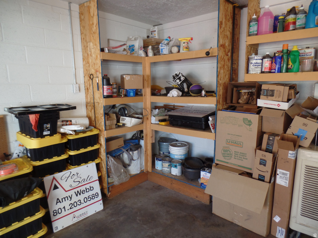 5572 S AVALON DR Murray, UT 84107