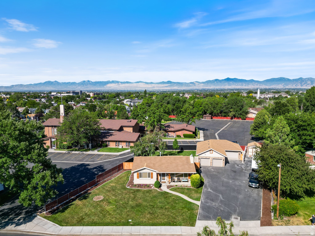 5572 S AVALON DR Murray, UT 84107