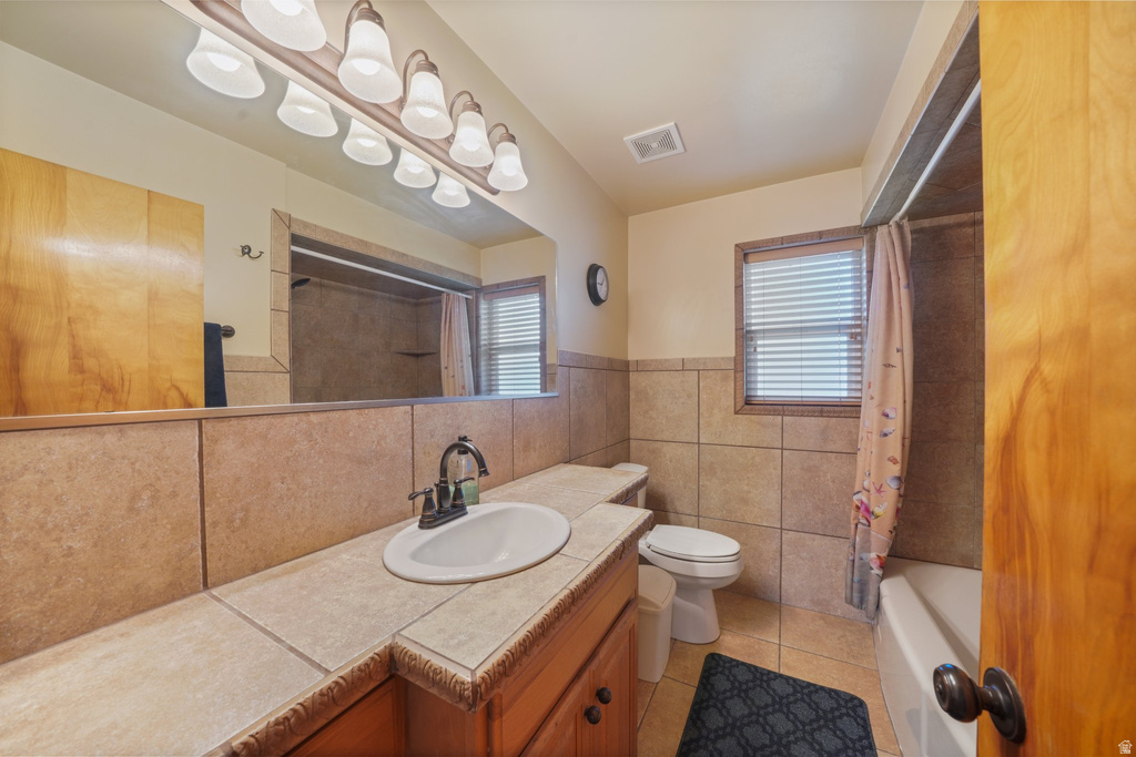 5572 S AVALON DR Murray, UT 84107