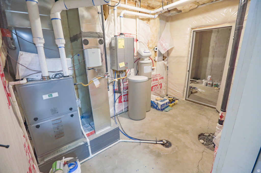 126 N 800 W Mapleton, UT 84664