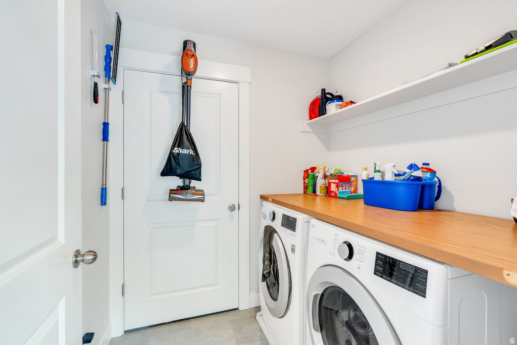 6376 W SUGARCANE DR South Jordan, UT 84009