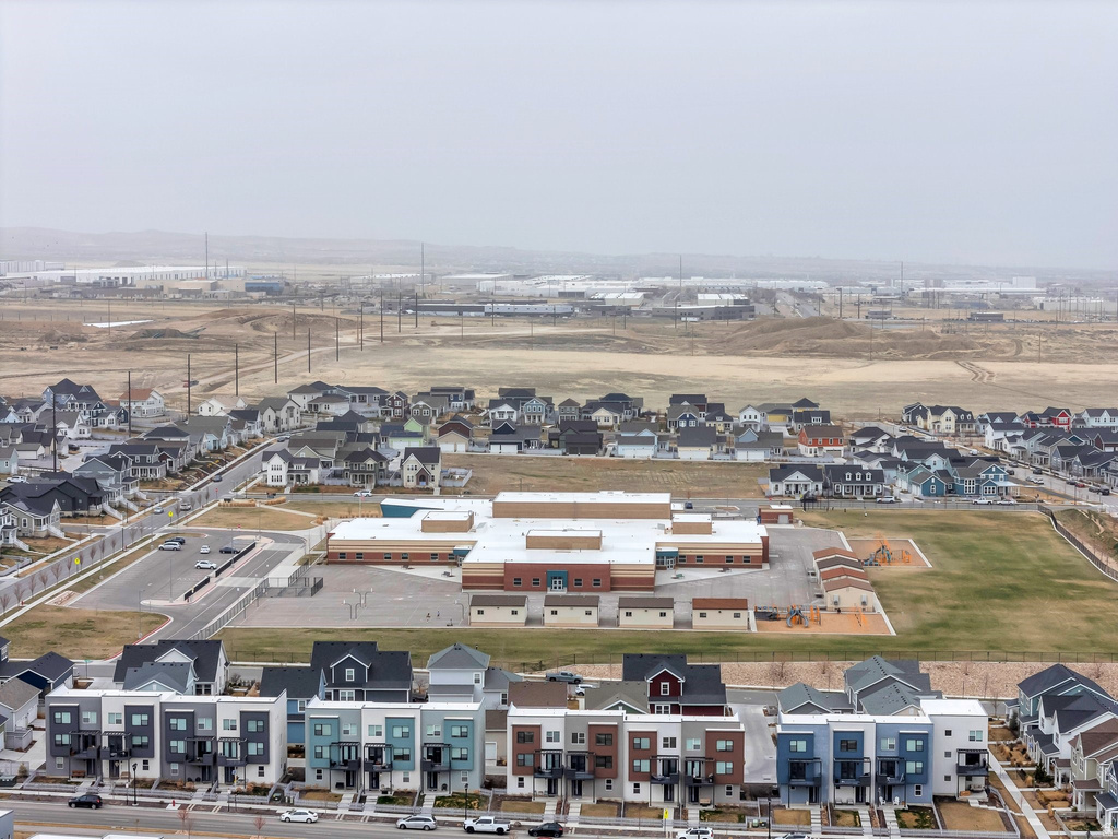 6376 W SUGARCANE DR South Jordan, UT 84009