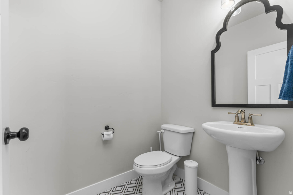 541 N 1300 W Lehi, UT 84043