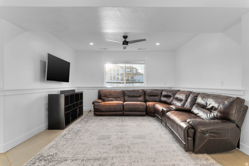 541 N 1300 W Lehi, UT 84043