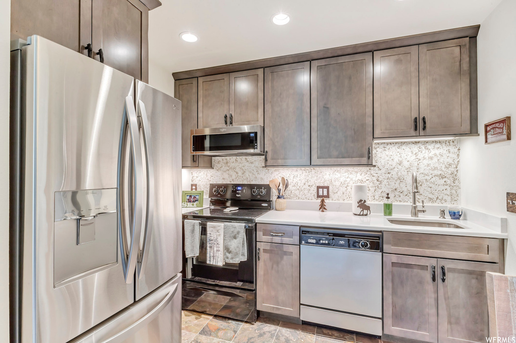 2025 CANYONS RESORT DR #V-4 Park City, UT 84098