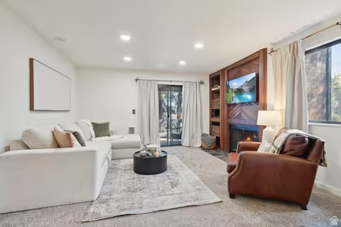 2025 CANYONS RESORT DR #V-4 Park City, UT 84098