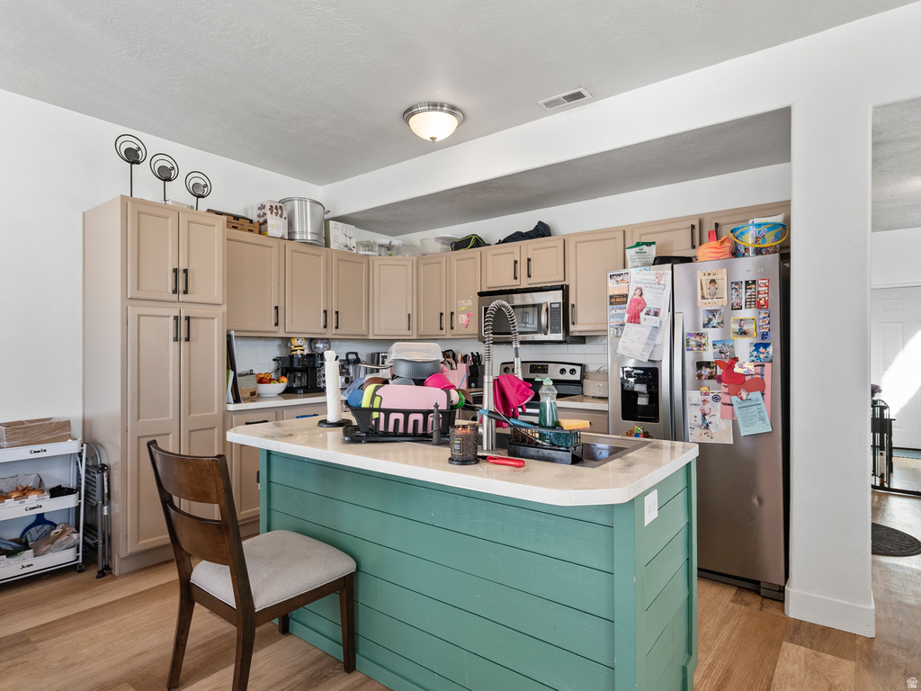 273 E SUNSHINE DR Saratoga Springs, UT 84045