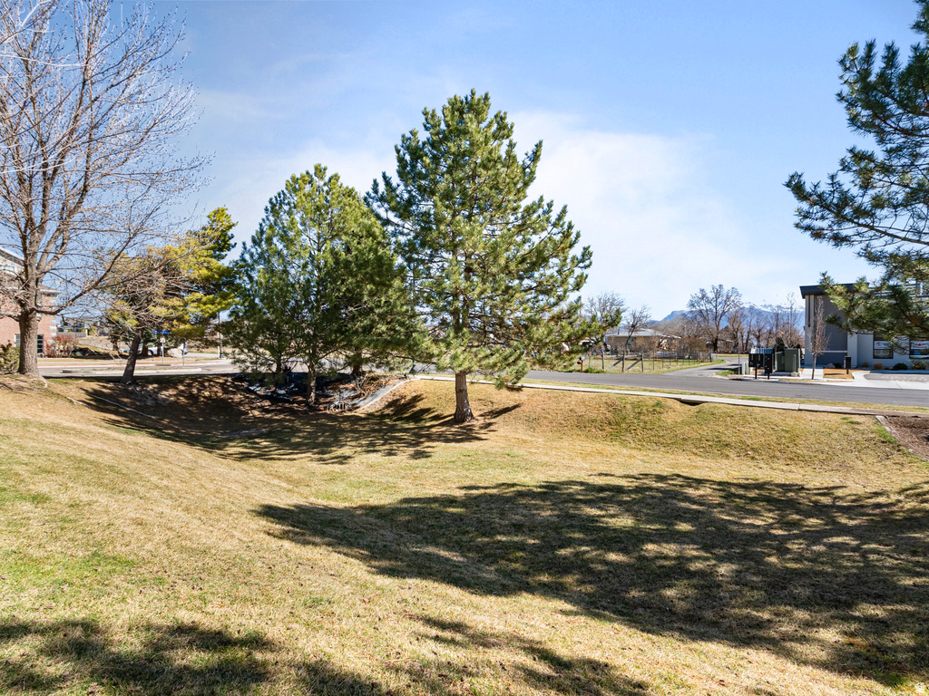 273 E SUNSHINE DR Saratoga Springs, UT 84045