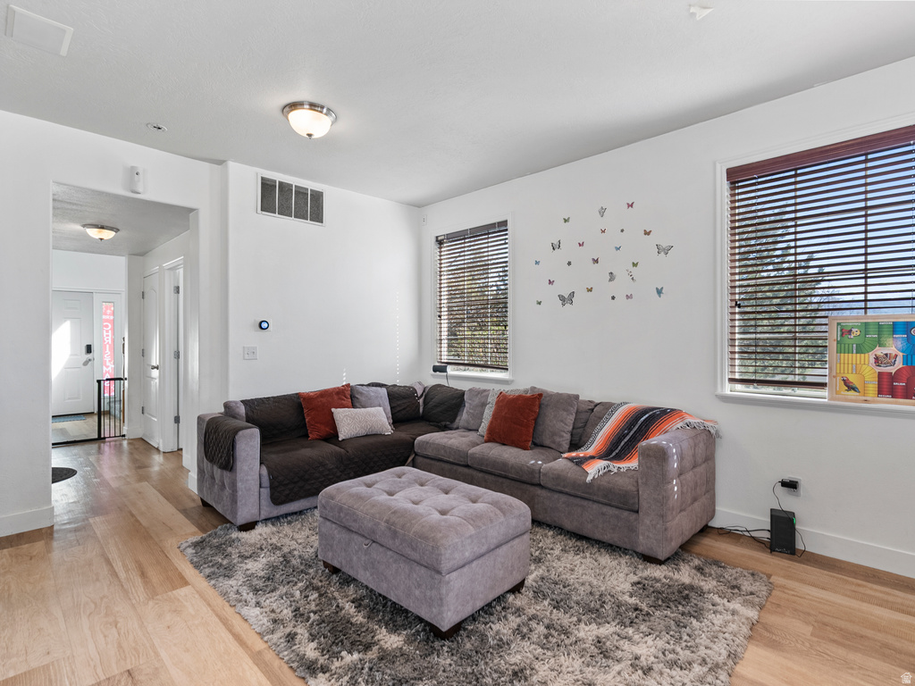 273 E SUNSHINE DR Saratoga Springs, UT 84045