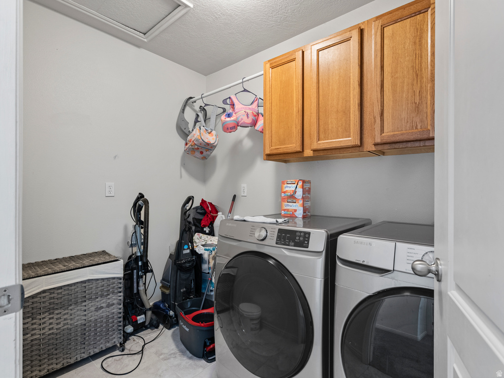 273 E SUNSHINE DR Saratoga Springs, UT 84045