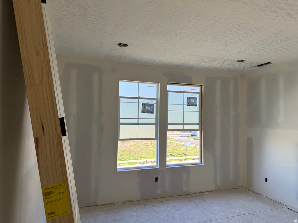 461 W SUMMERHILL LN Centerville, UT 84014