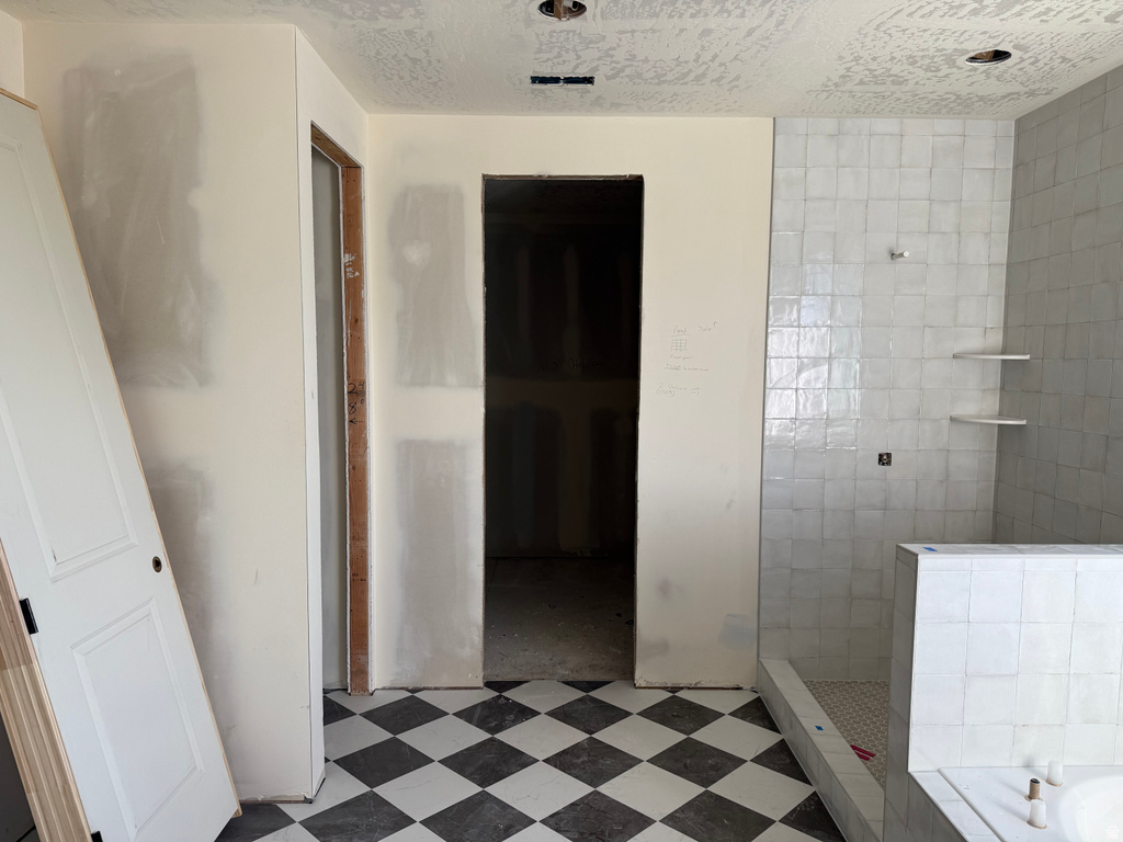 461 W SUMMERHILL LN Centerville, UT 84014