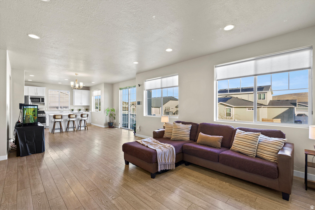 6446 N PINE TREE WAY Eagle Mountain, UT 84005