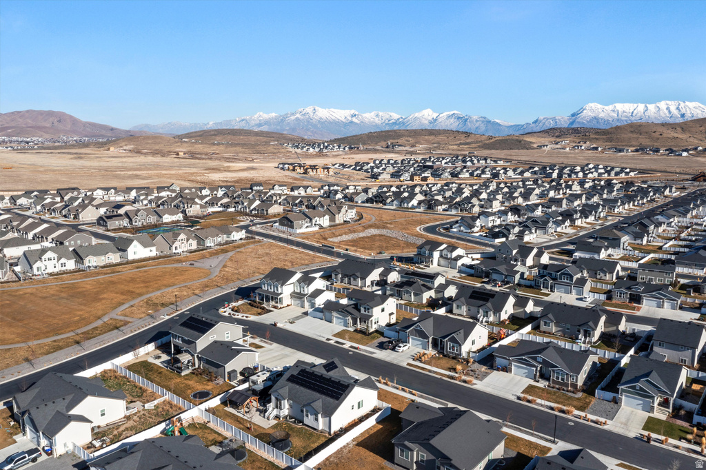 6446 N PINE TREE WAY Eagle Mountain, UT 84005