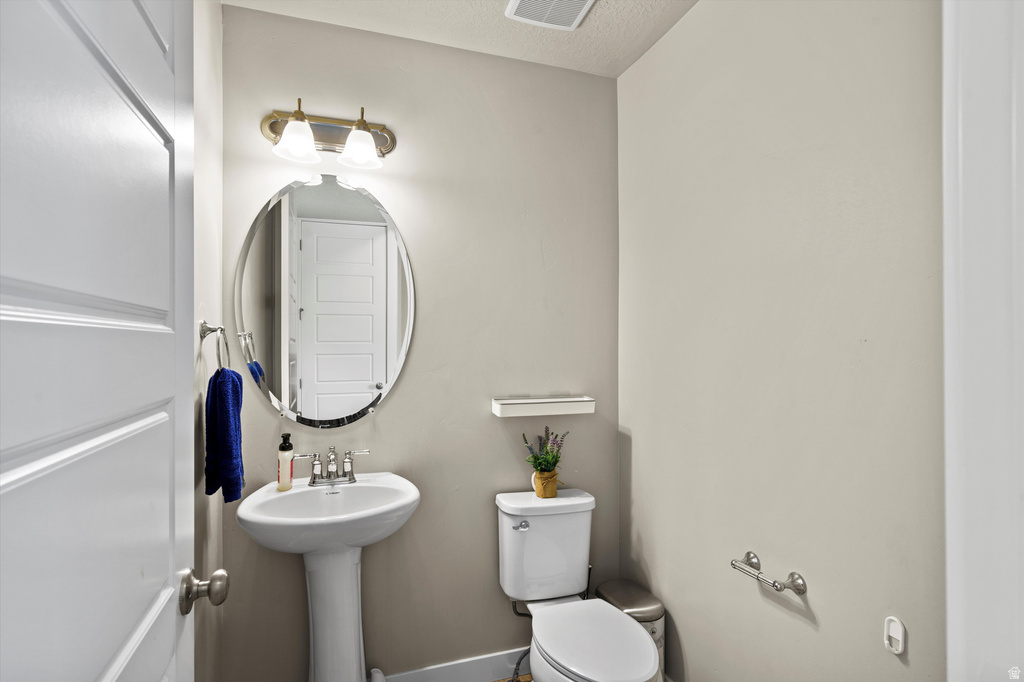 6446 N PINE TREE WAY Eagle Mountain, UT 84005