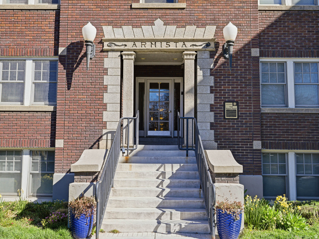 555 E 100 S #408 Salt Lake City, UT 84102