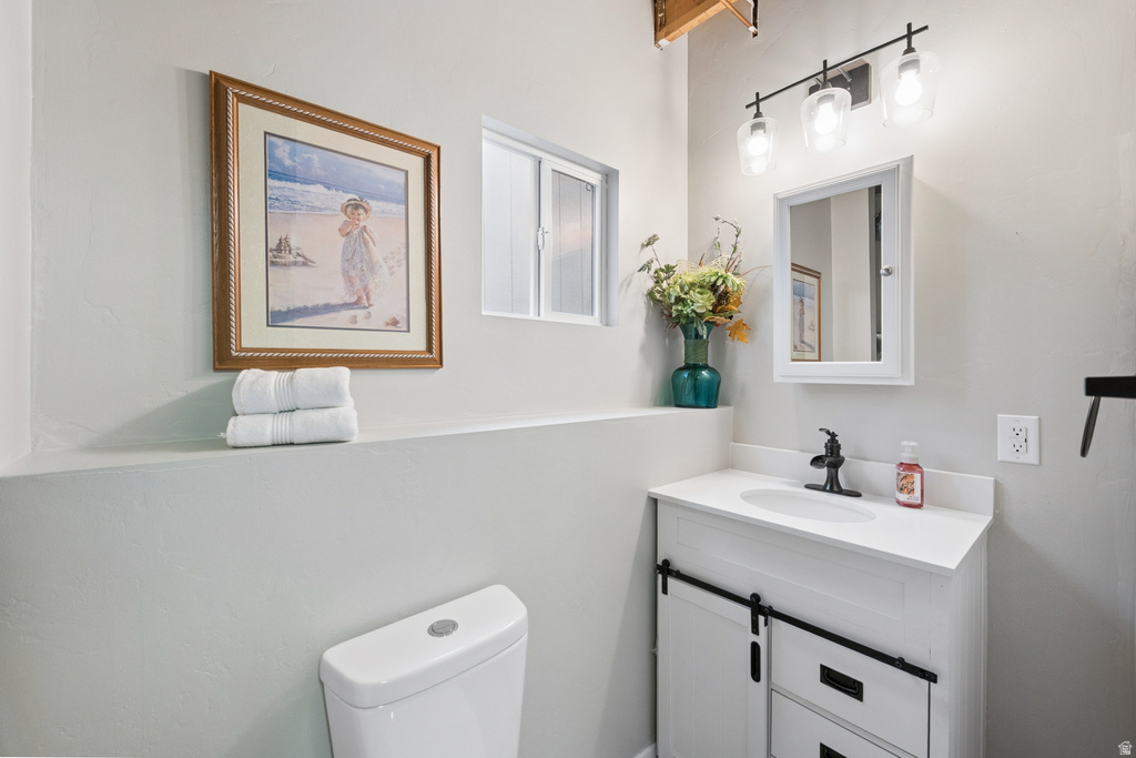 2961 S BURLINGAME DR West Valley City, UT 84120