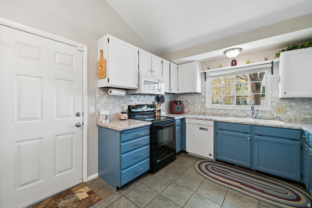 2961 S BURLINGAME DR West Valley City, UT 84120