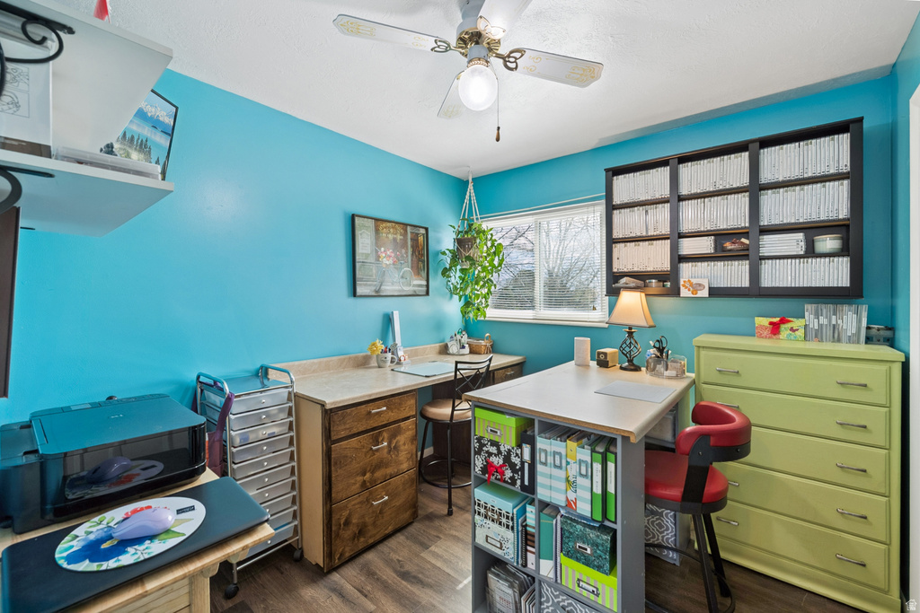 2961 S BURLINGAME DR West Valley City, UT 84120