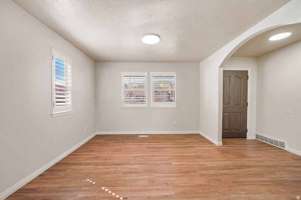 2039 E FICUS WAY Eagle Mountain, UT 84005