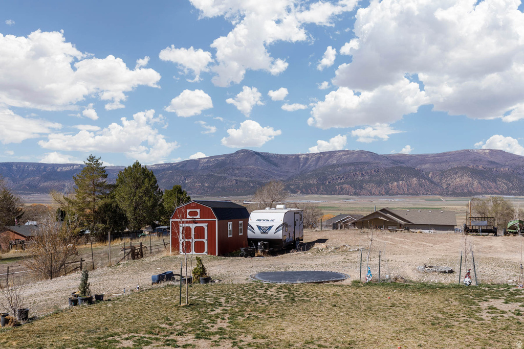 497 N 200 W Moroni, UT 84646