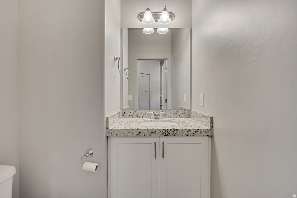 7437 N HUTCH LN Eagle Mountain, UT 84005