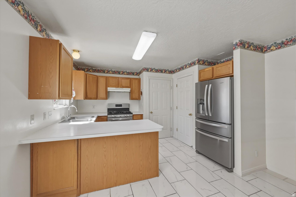 1421 W 50 S Lehi, UT 84043