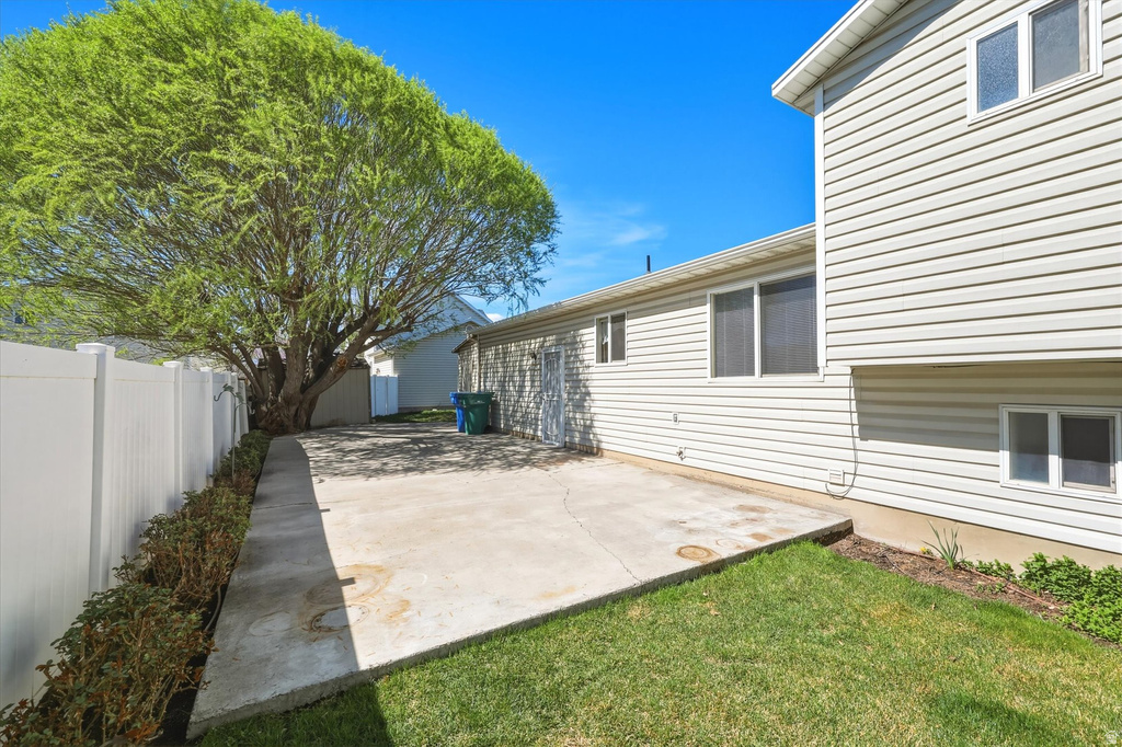 1421 W 50 S Lehi, UT 84043