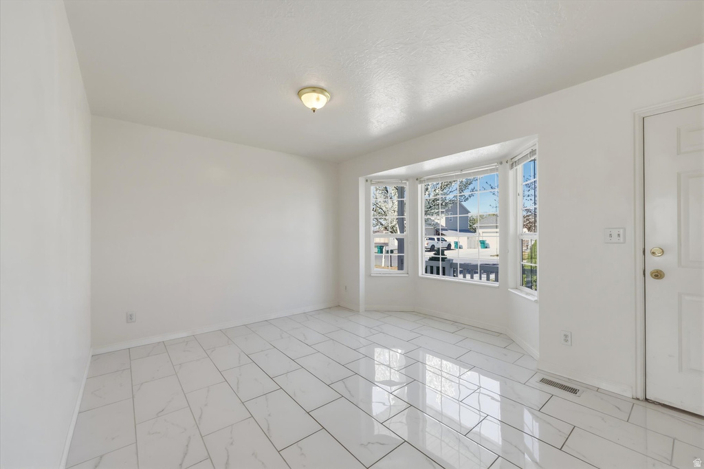 1421 W 50 S Lehi, UT 84043