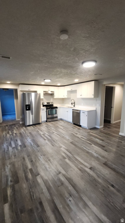 863 COUNTRY CLUB DR Stansbury Park, UT 84074