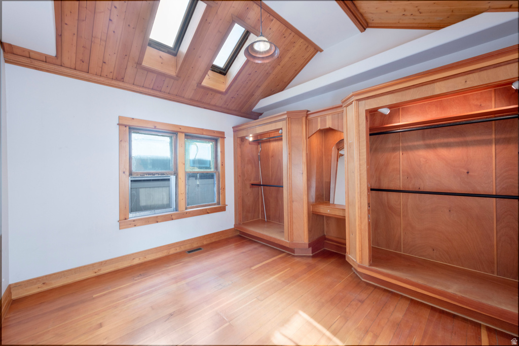 2297 S WINDSOR ST Salt Lake City, UT 84106