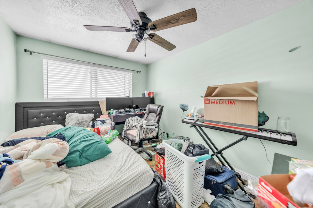 1198 N 3000 W Clinton, UT 84015