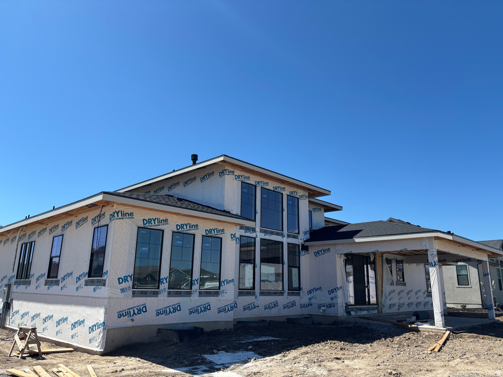 756 W SARA DR Saratoga Springs, UT 84045
