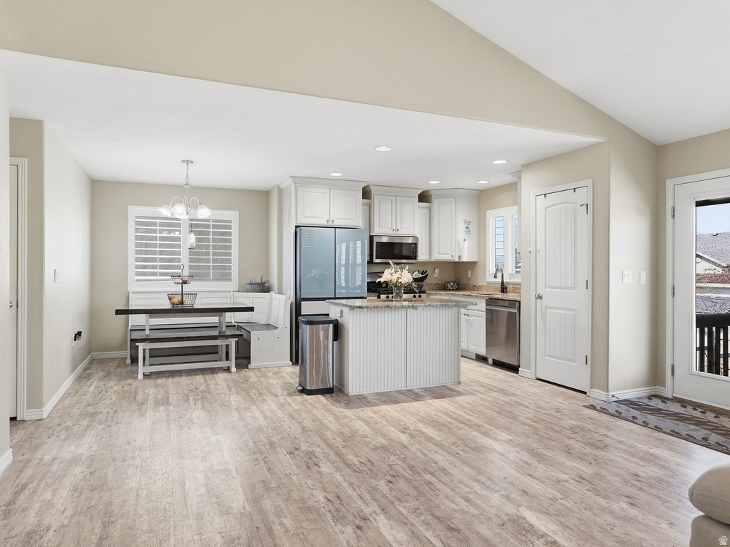 4540 W 5800 S Hooper, UT 84315